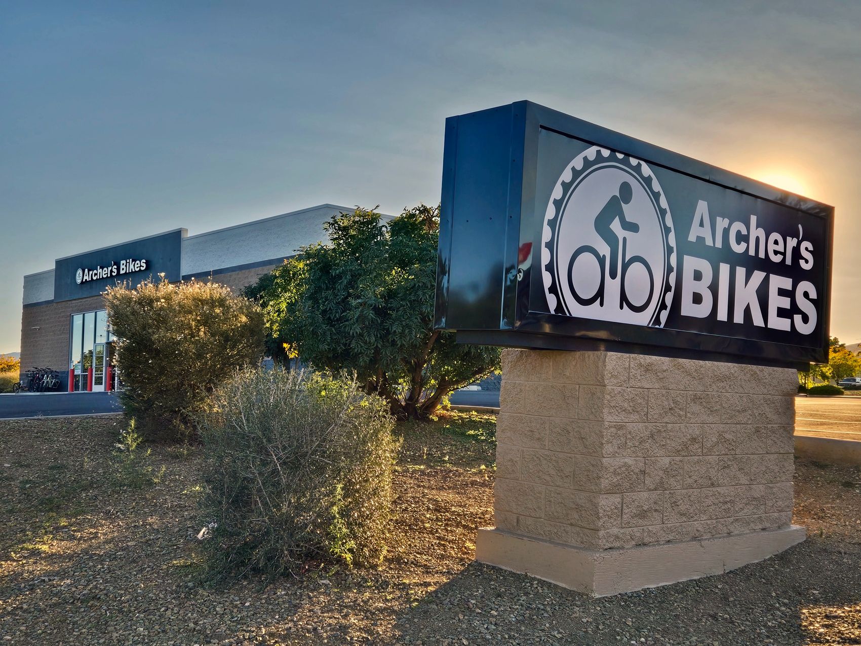 Archer's Bikes Prescott's cover image