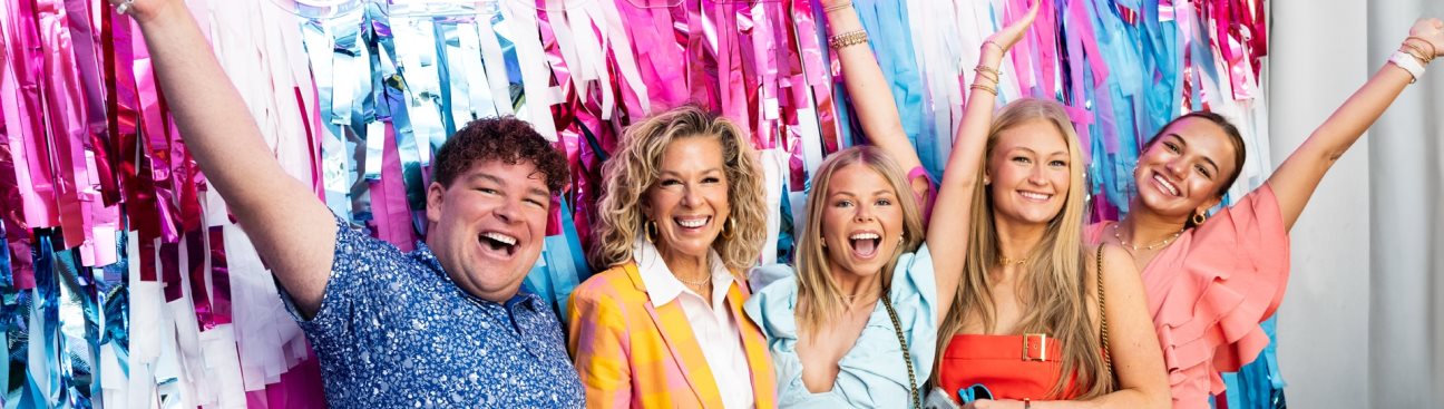 Glo Tanning's cover image