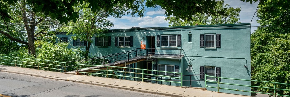 Edgecliff Apartments's cover image