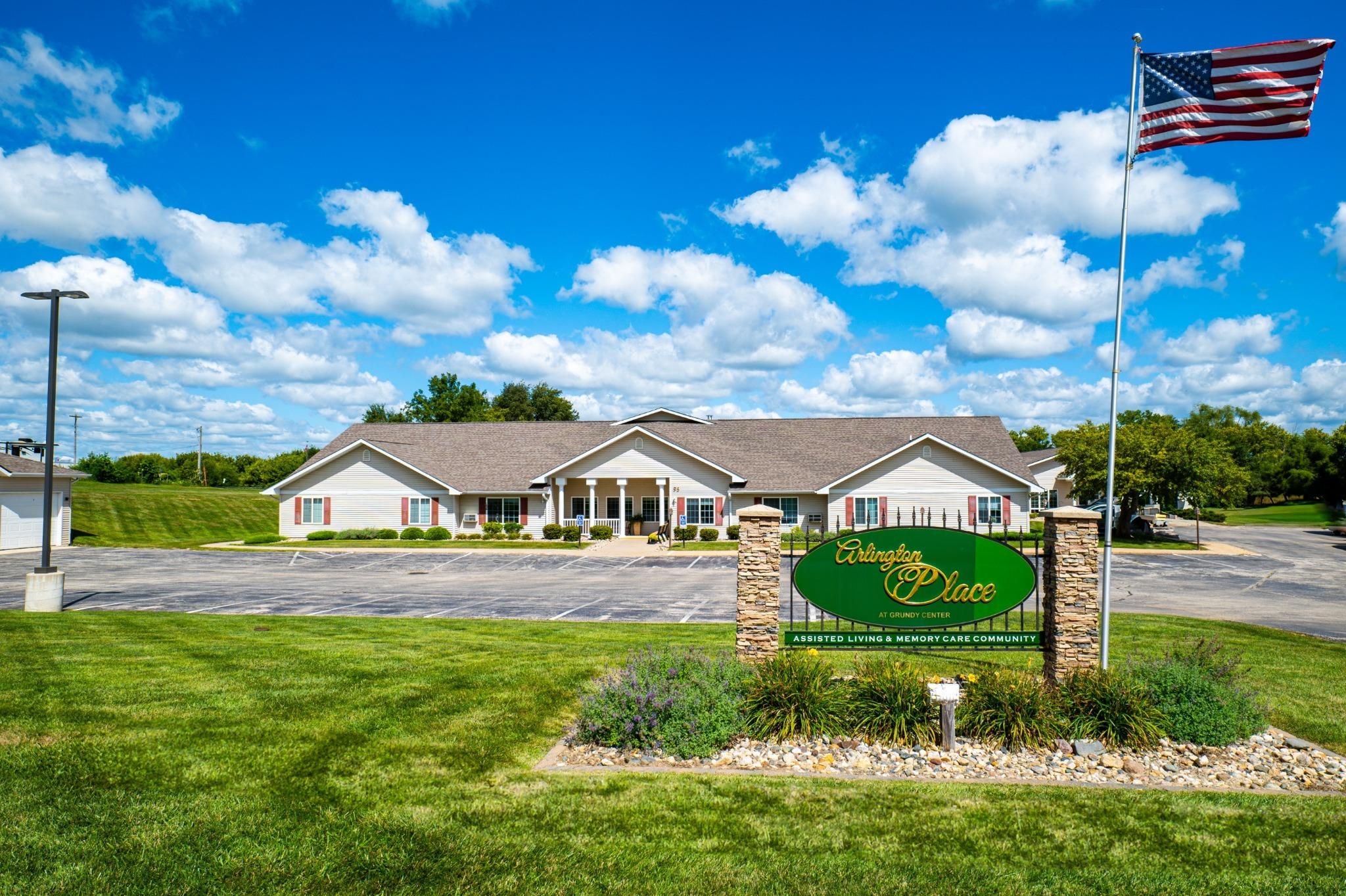 Arlington Place at Grundy Center's cover image