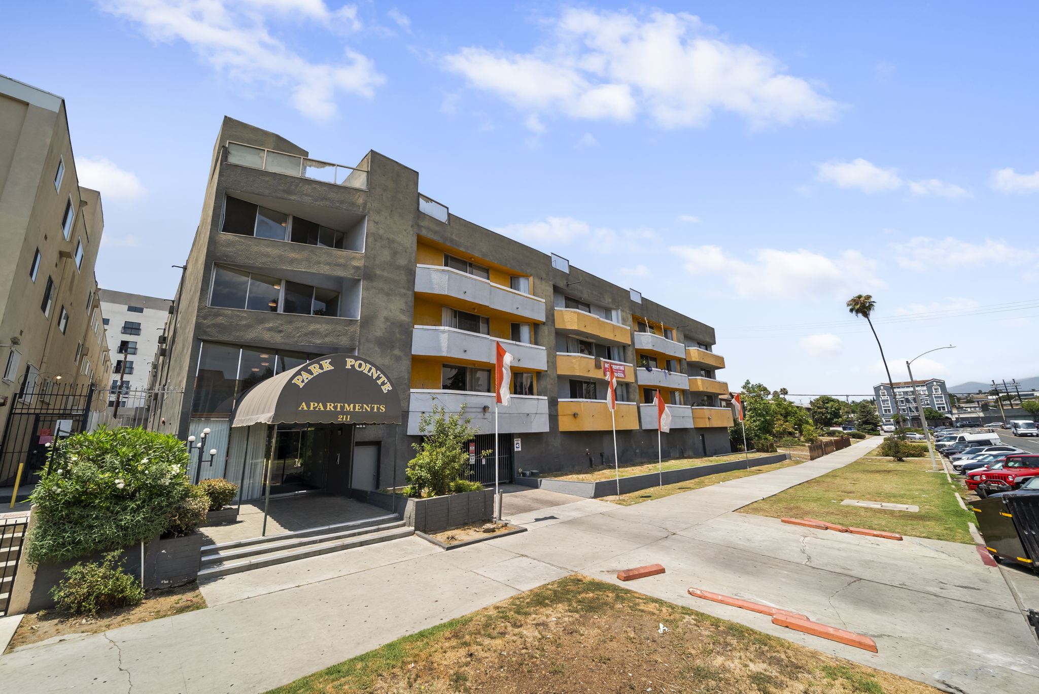 Park Pointe Apartments's cover image