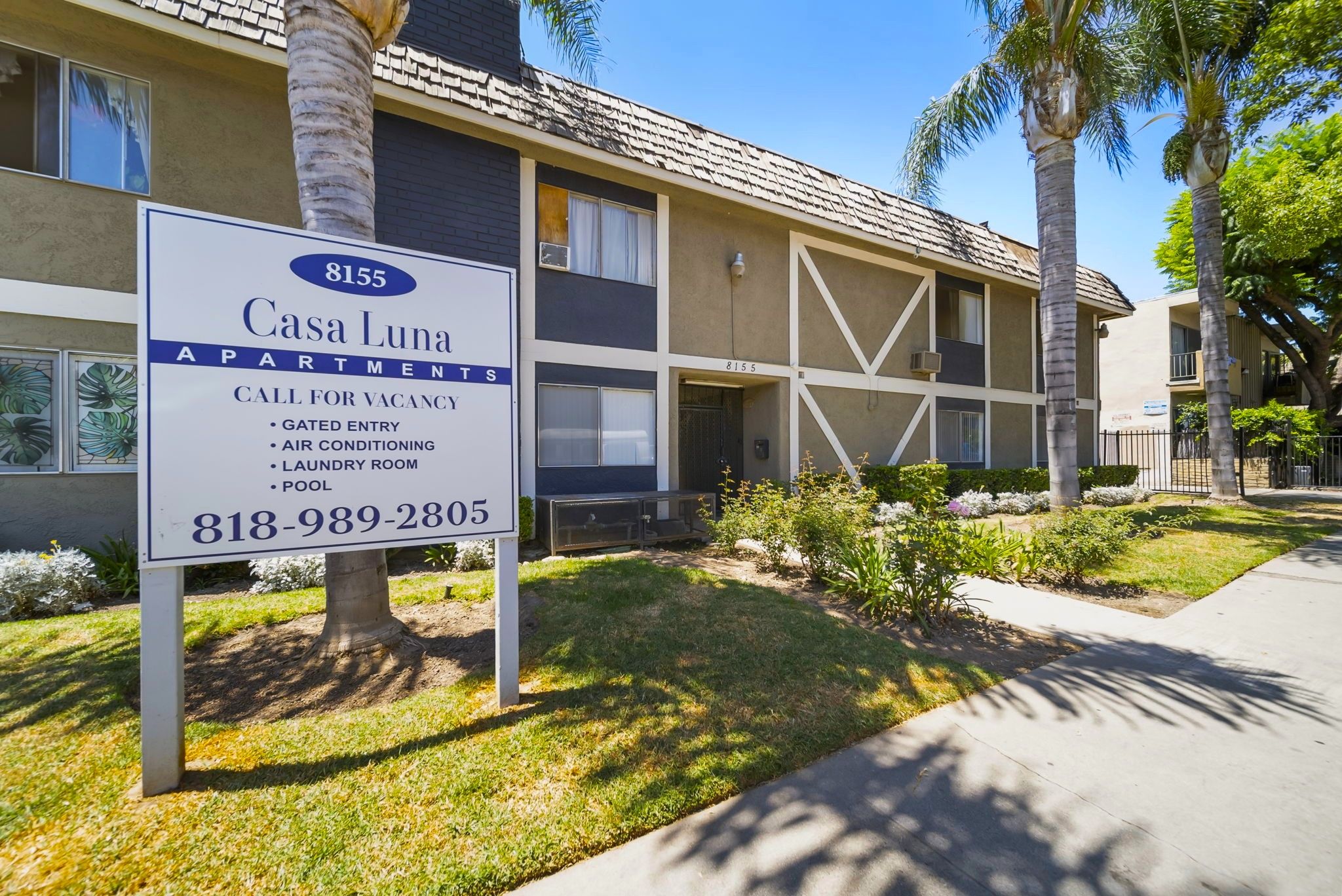 Casa Luna Apartments's cover image