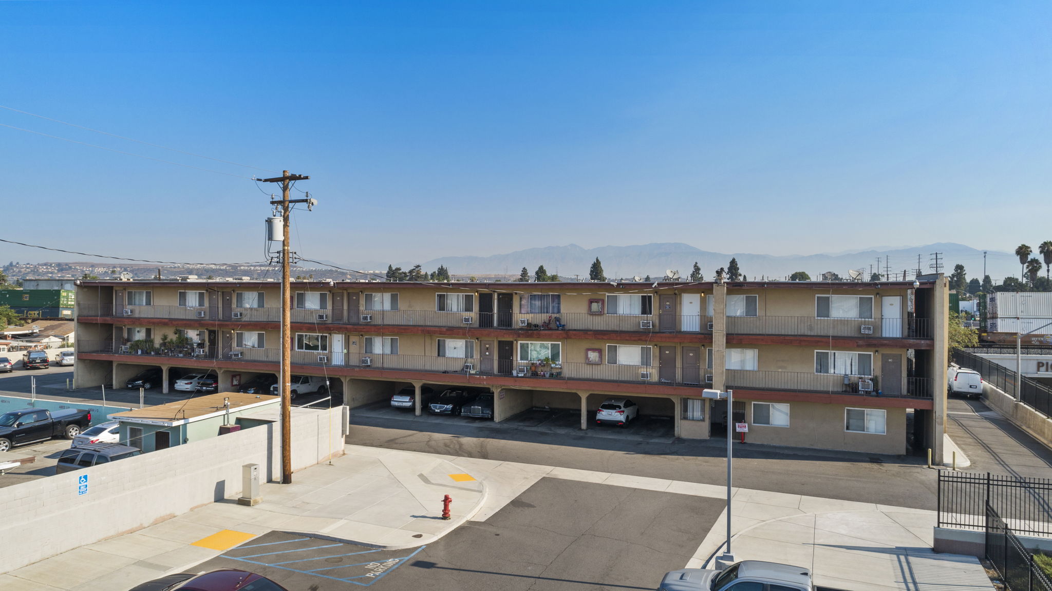 El Adobe Apartments's cover image