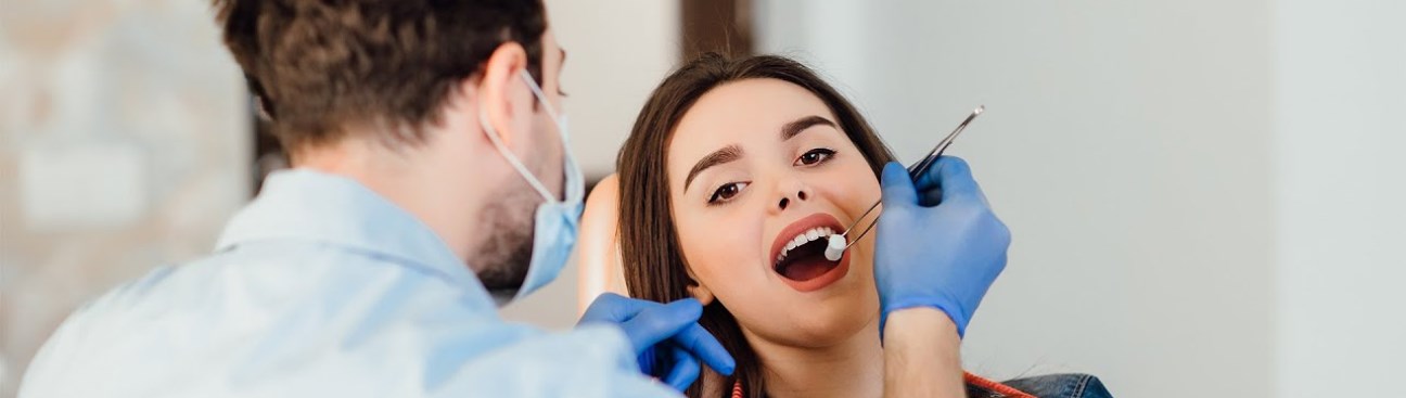 Absolute Smiles Mt Hawthorn's cover image