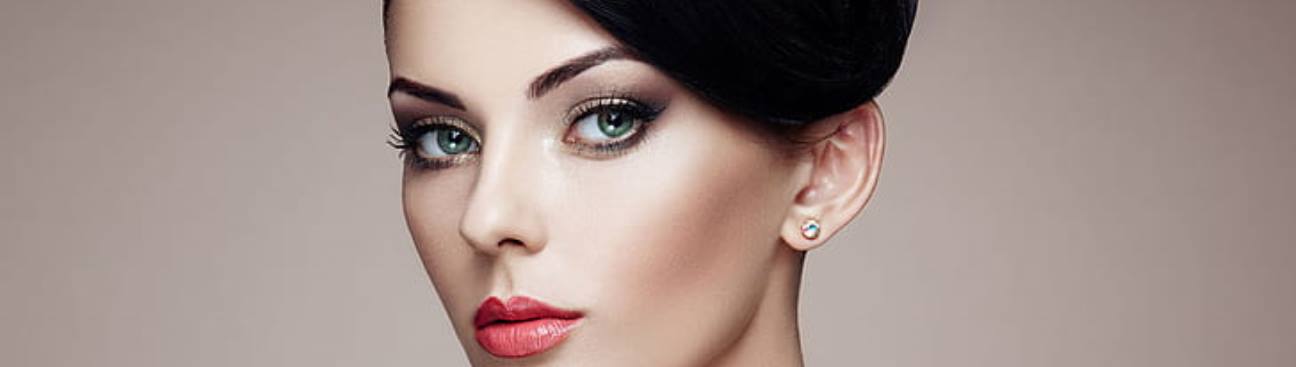 Brushed Beauty Salon's cover image