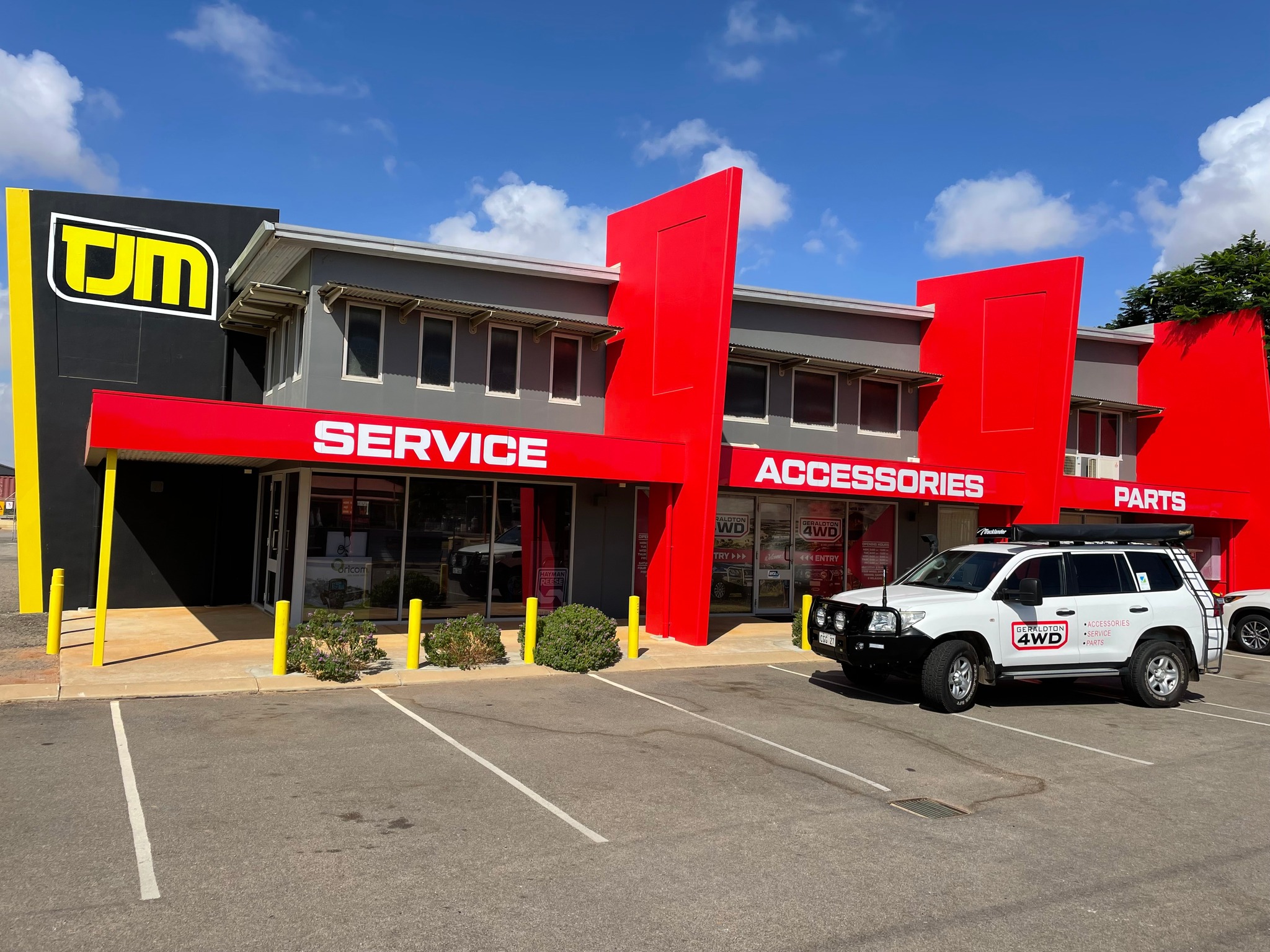 Geraldton 4WD service and repair's cover image