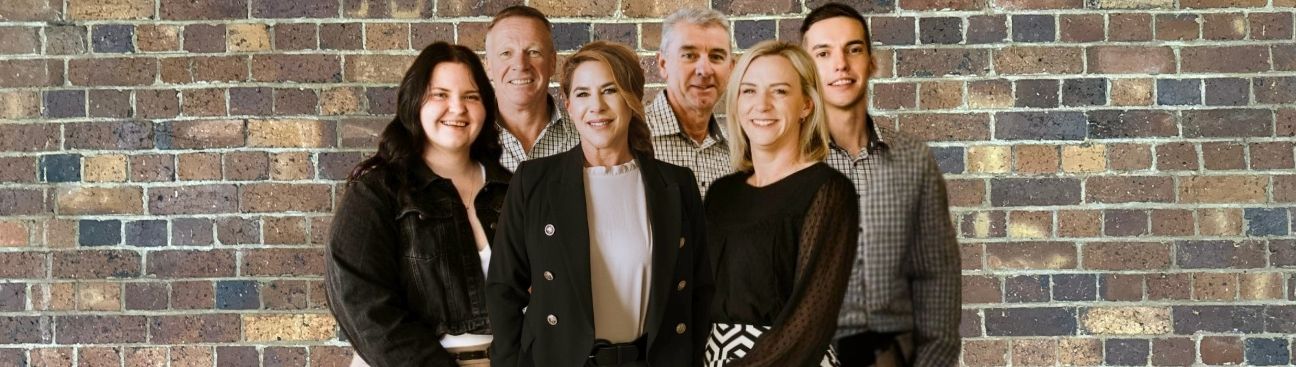 Raine & Horne Warwick Real Estate Agents's cover image