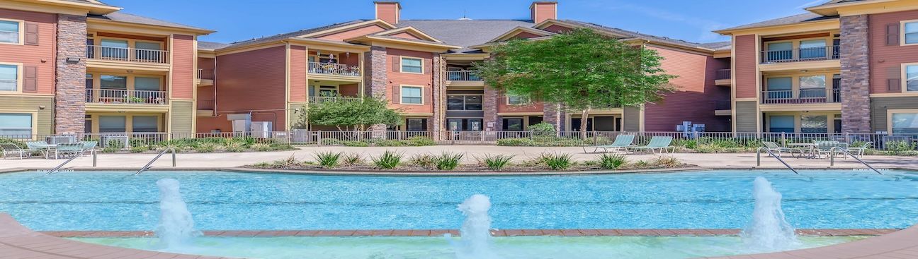 Mansions at Hastings Green Senior's cover image