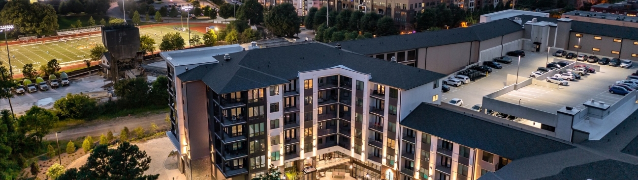 915 Glenwood Apartments at Grant Park's cover image