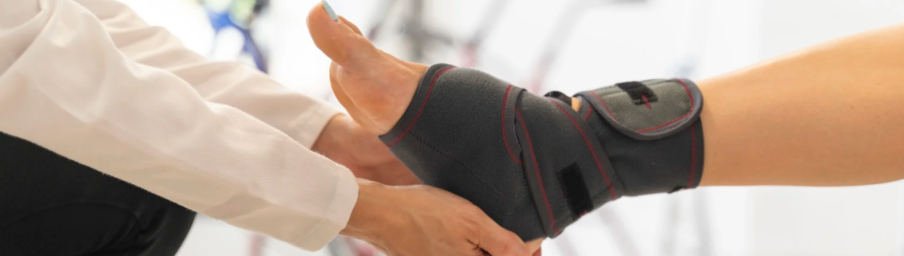 Nathan Hansen, DPM's cover image