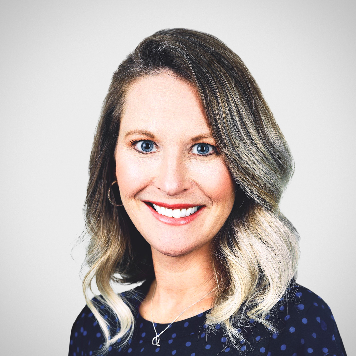 Dr Angela Donahue