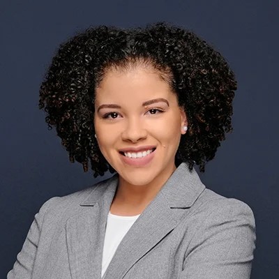Dr Danielle Evelyn