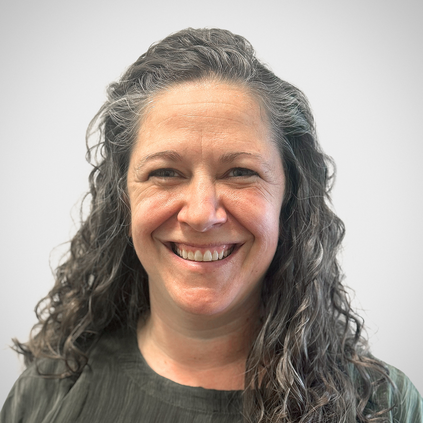Dr Angela Weisse
