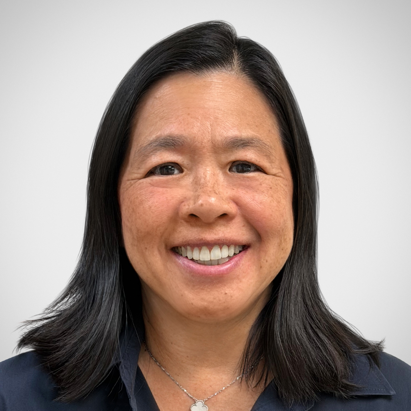 Dr Pauline Pepek