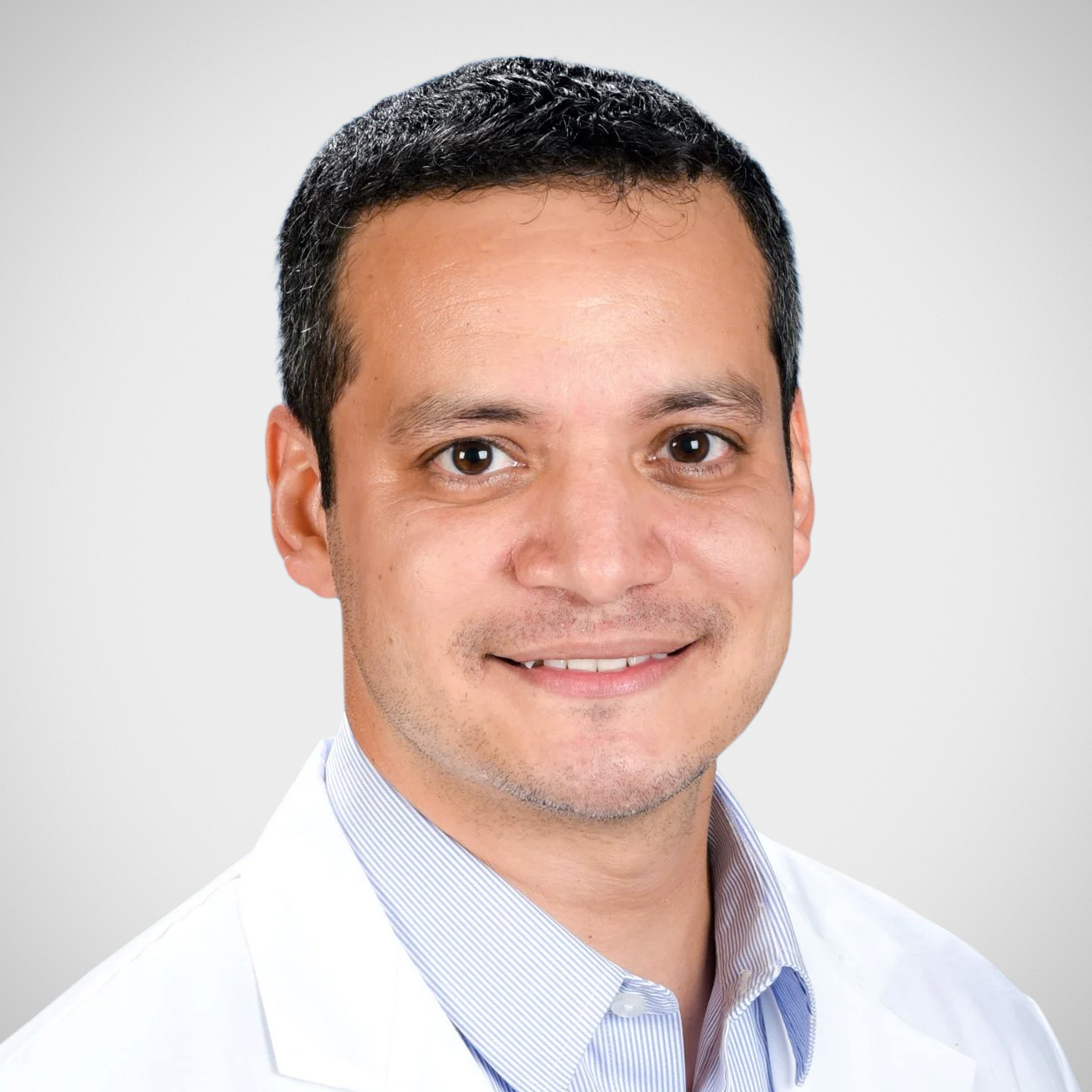 Dr Christian Irias