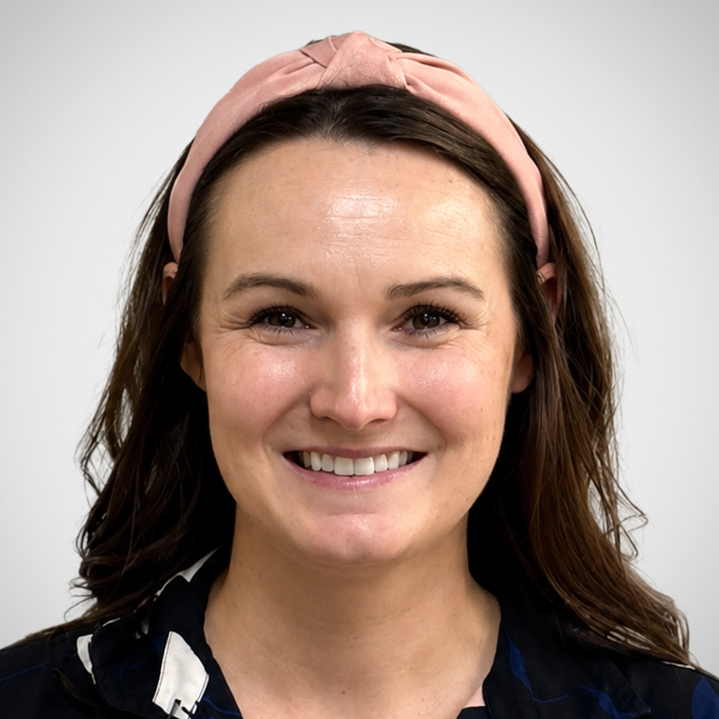 Dr Deven McMorrow-Reid