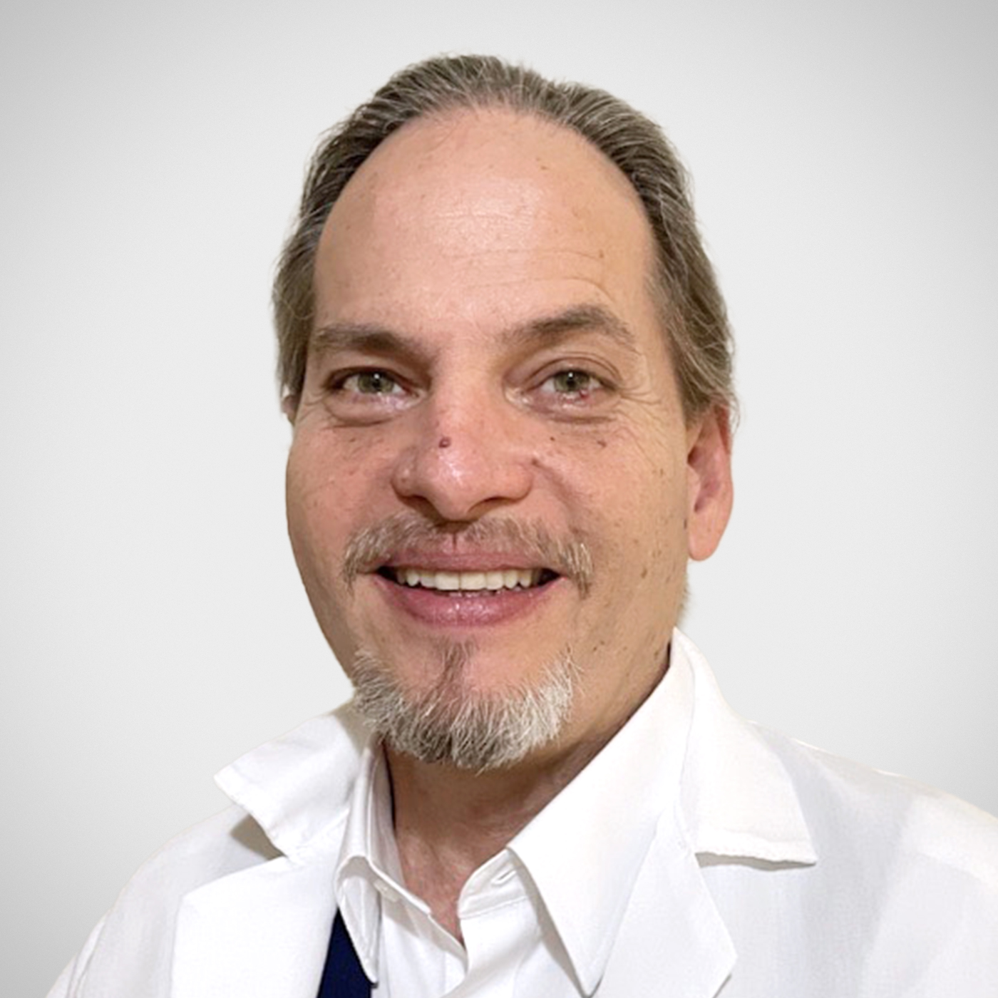 Dr Enrique Dieguez