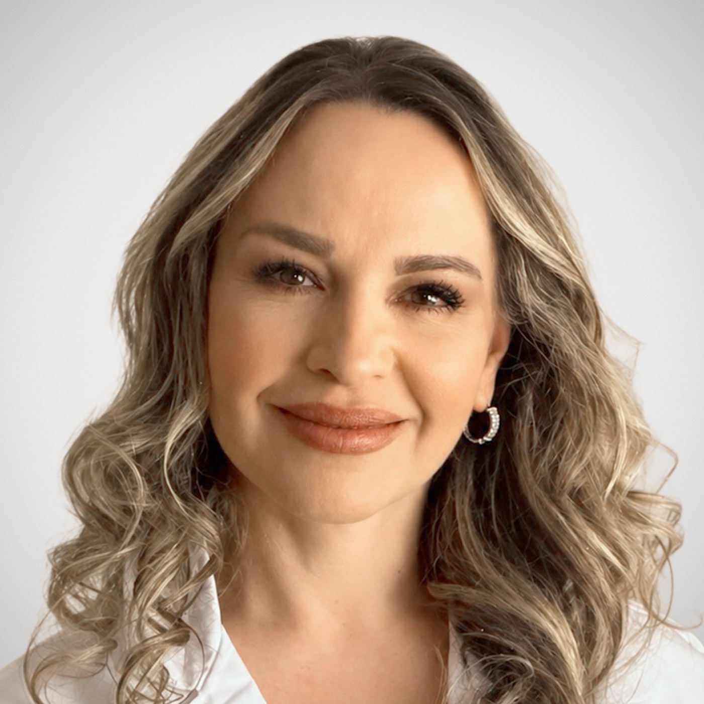 Dr Diana Chavarin
