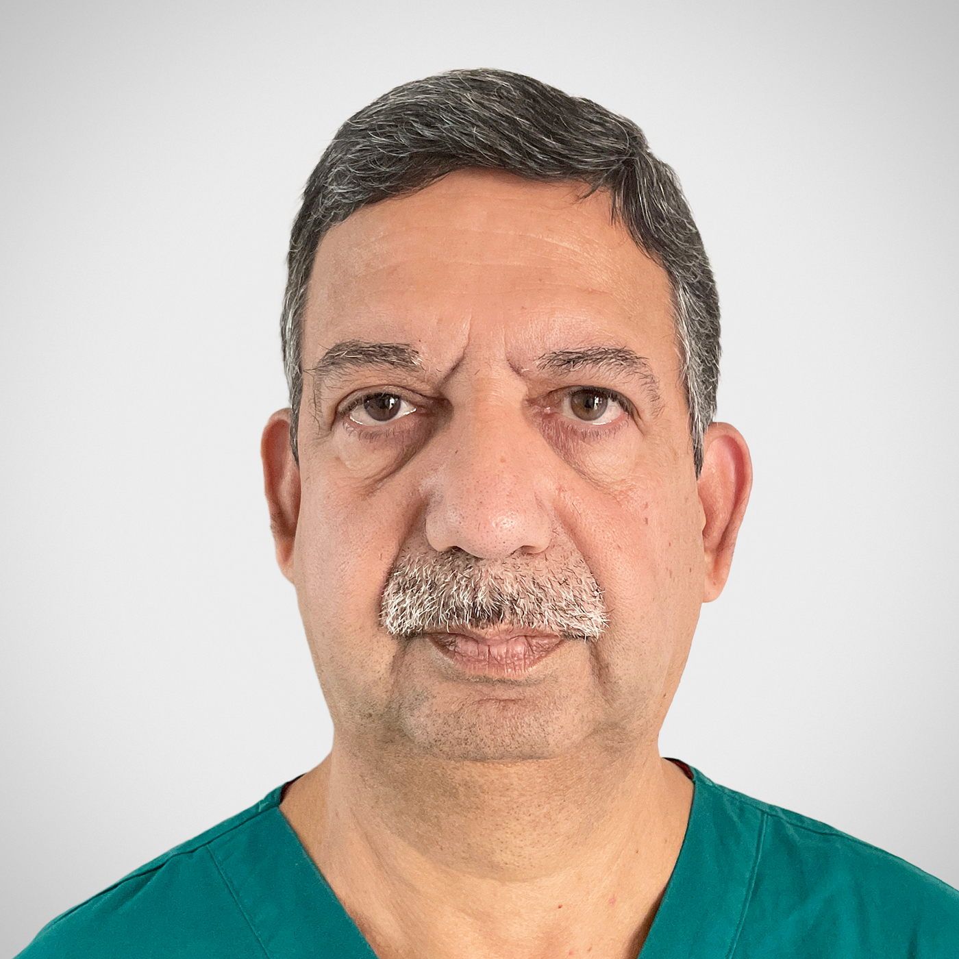 Dr Darshan Trivedi