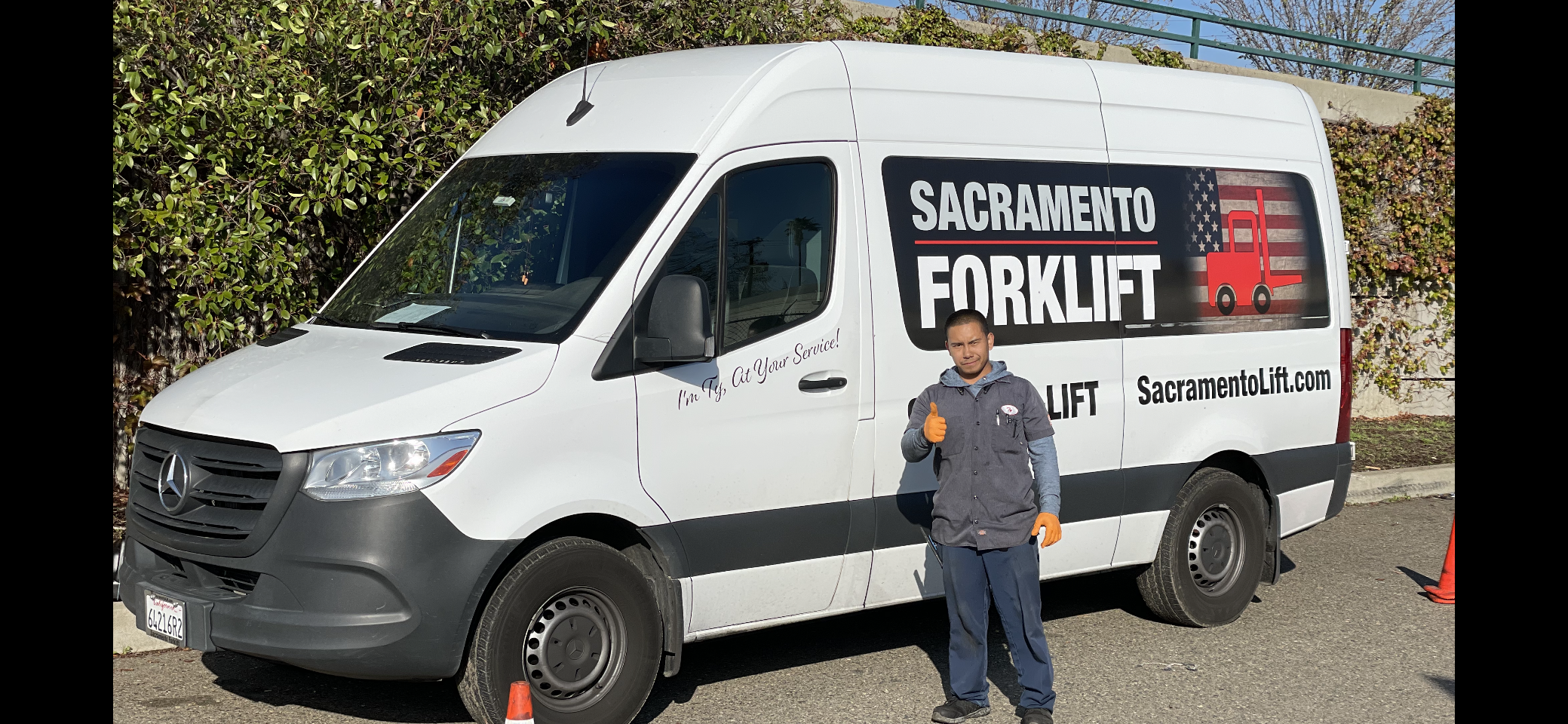 Sacramento Forklift's cover image